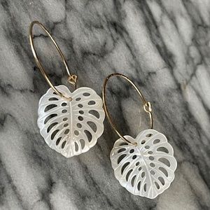 Natural White Monstera Mother of Pearl in Silver or Gold Infinity hoop earring